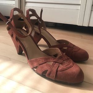 Gomax vintage heels